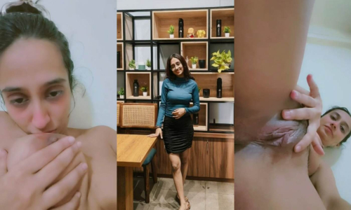 Beautiful Sexy Indian Girl Showing Fingering